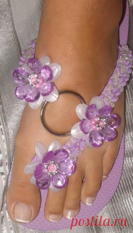 Превращаем шлепки в красивейшую обувь!