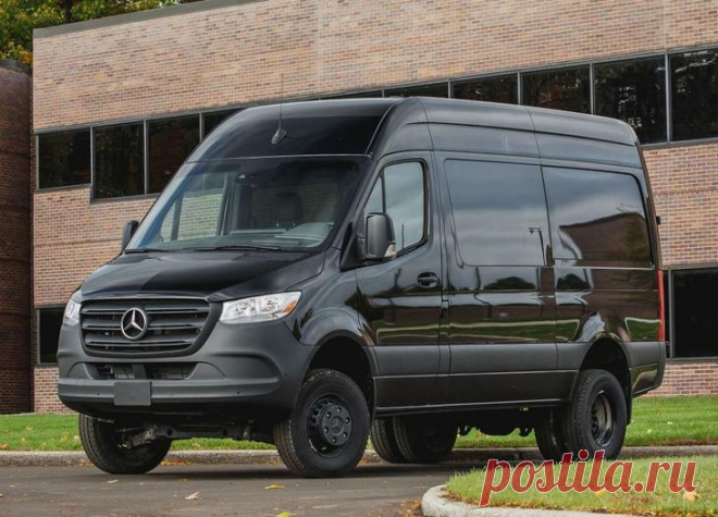 Mercedes Sprinter 2021: многопрофильный автомобиль в комплектациях «фургон», «микроавтобус» и «универсальное шасси» В текущем году бренд Мерседес-Бенц на самом высоком уровне реализовал рестайлинг малолитражного коммерческого автомобиля Спринтер, который будет доступен в нескольких основных модификациях. В новом по...