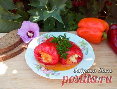 Фаршированные перцы морковью и рисом