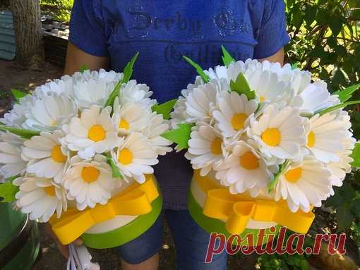 Добрый день!

Ромашки у нас тоже есть!
Изолон 2 мм.

#светильник@dekormbuketa
#ромашка@dekormbuketa
