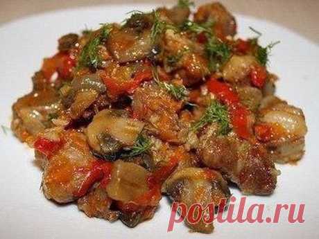Сочное мясо с шампиньонами и сладким перцем. Приготовьте на ужин!