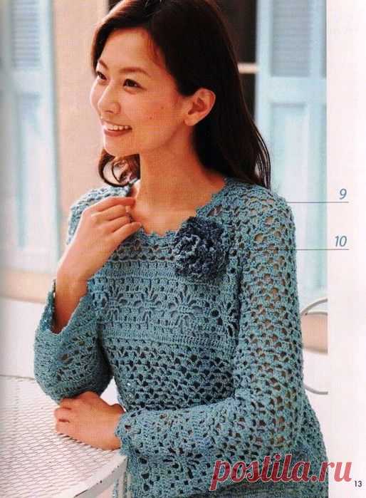 НАРЯДНЫЙ ДЖЕМПЕР С ЦВЕТКОМ.