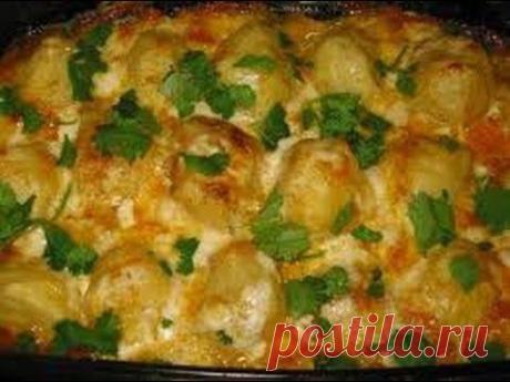 Картошка в духовке (очень вкусная)         Potatoes in the oven (very tasty)