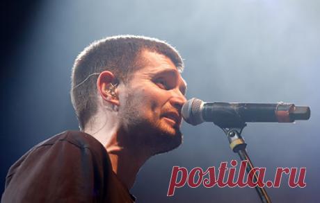 Полиция в Москве составила протокол на рэпера-иноагента Noize MC за дискредитацию ВС РФ. Ему грозит административный штраф до 50 тыс. рублей