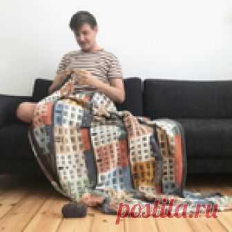 Плед с вывязанными домиками, которые срослись боками "Петербург"