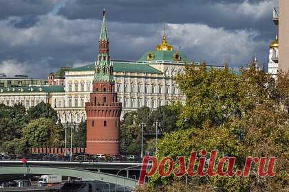 Россия провела испытания ружья РЭБ ЛПД-802 для подавления БПЛА из США. В России проводятся испытания противодронового ружья радиоэлектронной борьбы (РЭБ) ЛПД-802, которое может использоваться, в частности, для подавления беспилотных летательных аппаратов (БЛА) из Соединенных Штатов. Об этом ТАСС сообщили представители компании «Лаборатория ППШ».