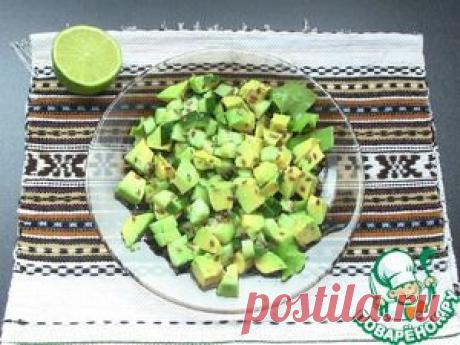 Салат с авокадо и соевым соусом - кулинарный рецепт