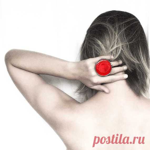 Большое красное кольцо - $36.00 USD