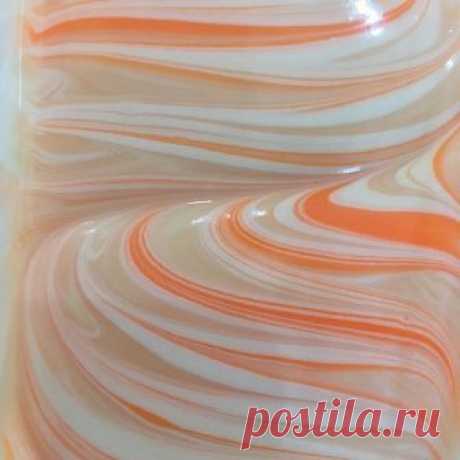 Orange & White
#handmadesoap #手作り石鹸 #lucassoap #楽しい時間#cpsoap