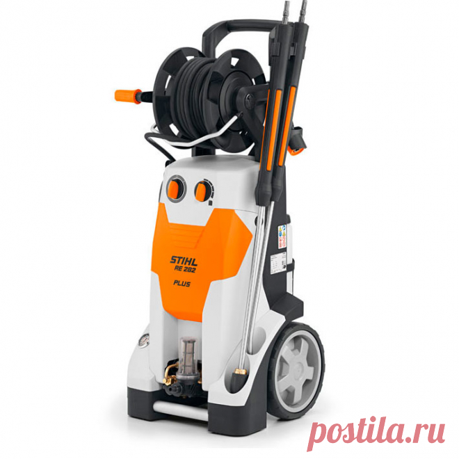 Stihl RE 282 PLUS - удобная в эксплуатации мойка с высоким давлением. Продолжительность срока службы обеспечивается наличием металлических поршней и латунной головки насоса. Благодаря мощному двигателю мойка имеет высокую производительность очистки. Имеется манометр (по центру), алюминиевая телескопическая ручка, передний откидной кожух, ручка для транспортировки, регулятор давления и расхода, поворотный держатель сетевого кабеля, армированный высоконапорный шланг.
