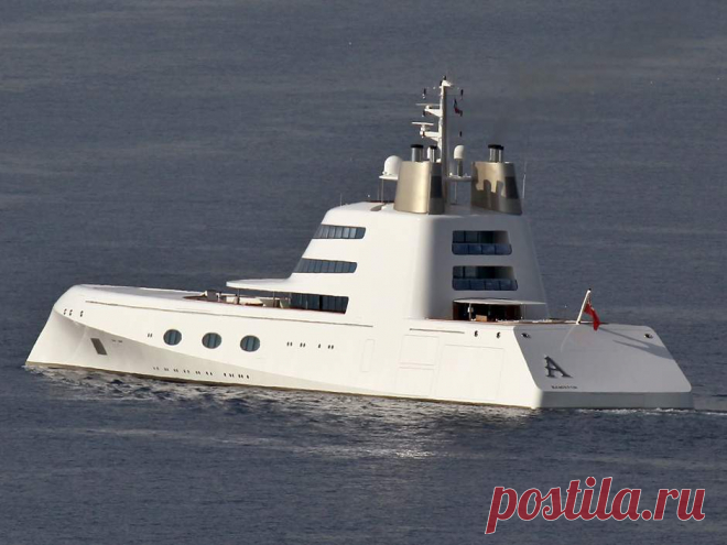 Russian multibillionaire Andrey Melnichenko sues Dulux owner for $100M, alleging botched paint job on mega yacht | National Post