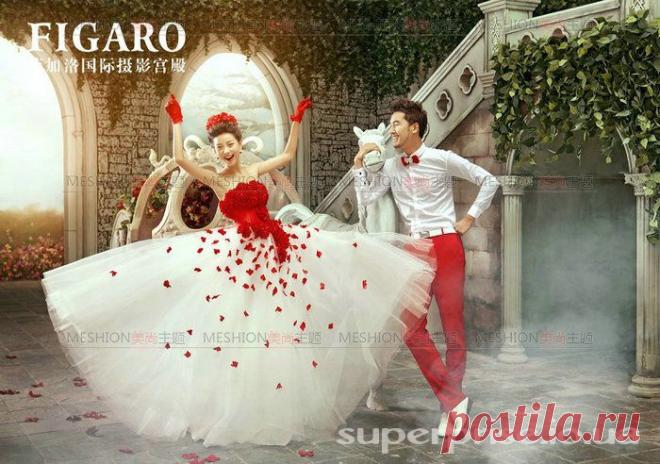 Красно-белое свадебное платье ::: альбом Дешевые свадебные платья на заказ (отправка практически в любую точку мира) ::: ОБЩЕСТВО » Свадьба / фото 26835144 700 x 492 io.ua