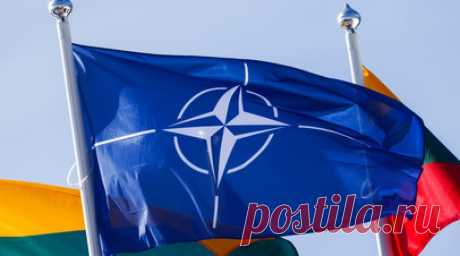 Швейцария ведёт переговоры с НАТО об открытии офиса в Женеве. Швейцария ведёт переговоры с Североатлантическим альянсом об открытии в Женеве офиса НАТО для укрепления отношений с ООН. Читать далее