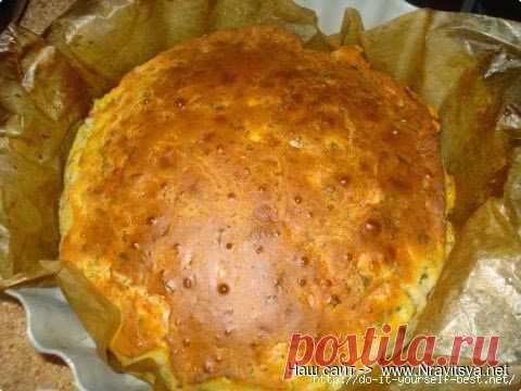 Вкусные рецепты: Простейший наливной пирог на кефире