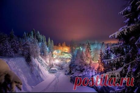 Поселок Рускеала, Карелия.