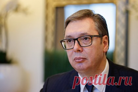 Вучич объявил об уходе с поста главы СПП. В ближайшее время президент Сербии Александр Вучич уйдет с поста главы Сербской прогрессивной партии. Об этом он заявил журналистам. «И об этом [оппоненты] врали, что никогда не произойдет. Объясню все людям на этом большом съезде и так далее», — добавил Вучич. Съезд запланирован на 26 мая.