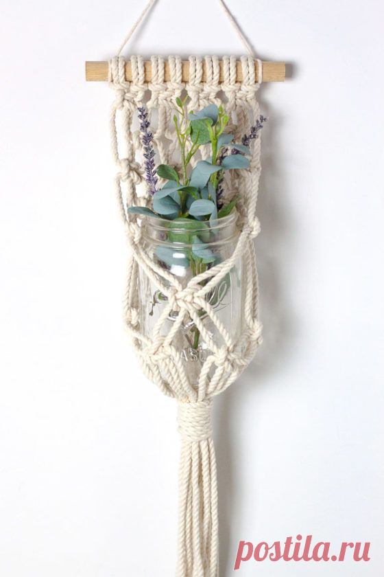 Hanging-Macrame-Planter