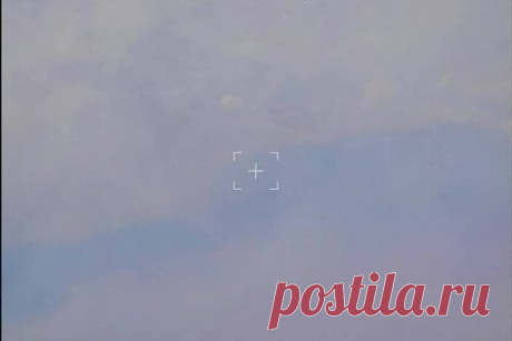 Уничтожение украинских установок РСЗО «Град» показали на видео. Минобороны России показало кадры уничтожения украинских установок РСЗО «Град», которые вели огонь с замаскированных огневых позиций. Уточняется, что реактивные системы залпового огня были обнаружены с помощью беспилотного летательного аппарата (БПЛА), а потом поразили высокоточным оружием.