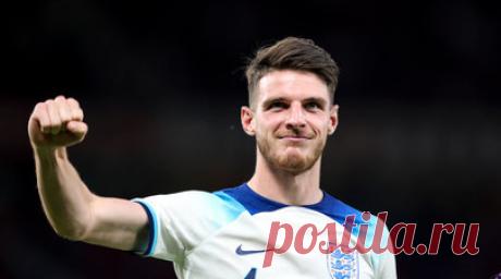 Райс — «Вест Хэму»: спасибо за потрясающие воспоминания и одни из лучших дней в моей жизни. Полузащитник Деклан Райс попрощался с болельщиками и клубом на фоне новостей об уходе из «Вест Хэма». Читать далее