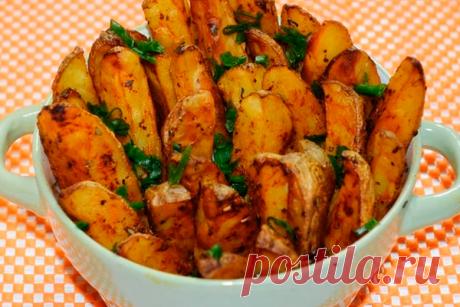 Картошка по-деревенски, запеченная в духовке - Идеальная хозяйка