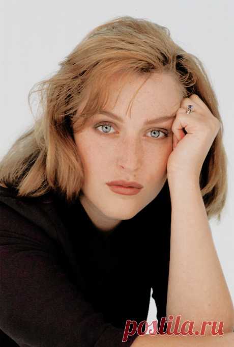 Джиллиан Андерсон