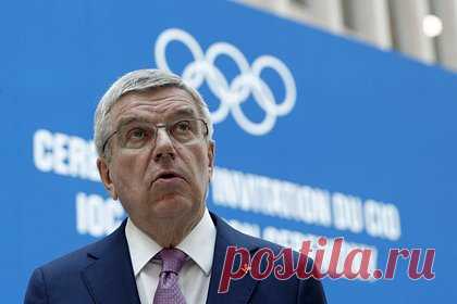 Глава МОК заявил о поддержке со стороны федераций идеи допуска России. Глава МОК Томас Бах заявил о поддержке со стороны большинства спортивных федераций идеи допустить сборную России к соревнованиям. Он подчеркнул, что те чемпионаты мира и квалификационные соревнования, в которых уже принимают участие россияне, были организованы без серьезных происшествий.