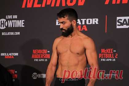 Чемпион Bellator пожаловался на травлю перед боем с братом Нурмагомедова. Бразильский чемпион Bellator в легком весе Патрисио Фрейре пожаловался на травлю перед боем с российским бойцом смешанного стиля (ММА) Усманом Нурмагомедовым, двоюродным братом Хабиба Нурмагомедова. «Русские парни пишут мне дерьмо в социальных сетях. Они каждый день пишут какую-то чушь», — заявил он.
