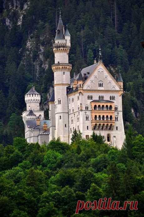 Neuschwanstein Castle | Castles