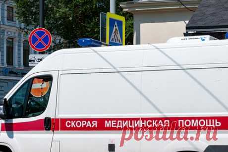 Ревнивый россиянин выстрелил в бывшую жену и попытался свести счеты с жизнью. В Республике Игушетия сотрудники правоохранительных органов выясняют обстоятельства ранения женщины и попытки суицида. Местный житель Ваха Гудантов пытался вернуть бывшую жену Людмилу. Из-за ревности мужчины пара рассталась. Однако, несмотря на разрыв, тот продолжал ревновать бывшую супругу.