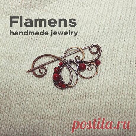 #bulavka #bijuteriasonline #bijuterias #stilllife #instalook #instagram #instagood #ooak #wirework #wirewrapjewelry #wirewrap #etsysellersofinstagram #etsy #etsyfashionhunter #etsysellersofinstagram #cuprumarenadlakażdego #cooperjewelry #nailart