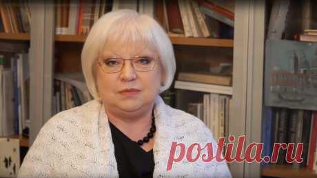 С.Крючкова читает «Клеветникам России» в рамках поэтического конкурса «Ай да Пушкин» (2019). Специальное видеоприветствие участникам поэтического конкурса «Ай да Пушкин»: народная артистка России Светлана Крючкова читает стихотворение-оду А.С.Пушкина...
