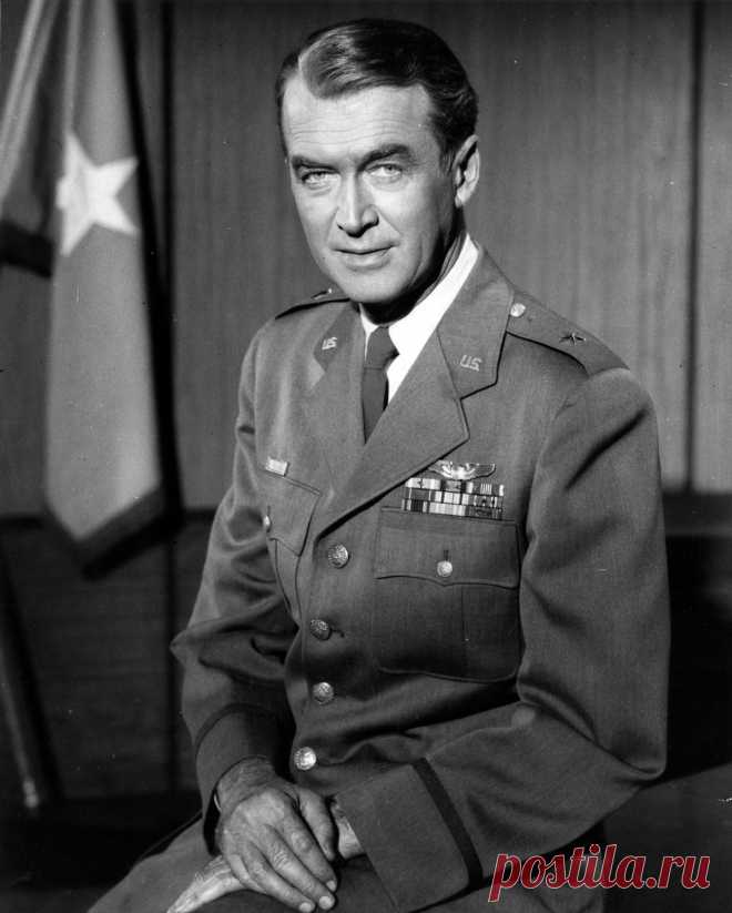 Джеймс Стюарт (James Stewart)
- 20 мая, 1908 • 2 июля 1997