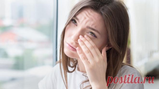 Россиян предостерегли от привычки убирать грязь из уголков глаз пальцами. Привычка убирать загрязнения в уголках глаз пальцами или ногтями может обернуться заражением бактериальным, вирусным или грибковым конъюнктивитом, предупредила в беседе с "Газетой.Ru" врач-офтальмолог "СМ-Клиника", к. ...