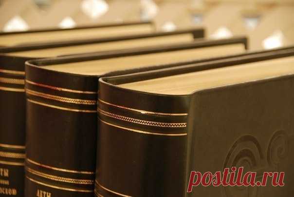 58 книг, которые научат тебя мыслить шире: 1. Данте Алигьери «Божественная комедия» 2. Аристотель «Политика» 3. Александр Афан / Surfingbird - мы делаем интернет лучше