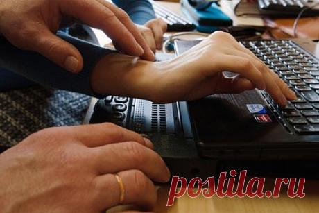 билайн и партнеры создали онлайн-курс по цифровым знаниям для незрячих детей. Инклюзивный социальный предпринимательский проект «Эверлэнд» при партнерской поддержке билайна и «Альянса по защите детей в цифровой среде» разработали онлайн-курс по использованию цифровых технологий для детей и подростков в возрасте от 10 лет с особенными потребностями здоровья.