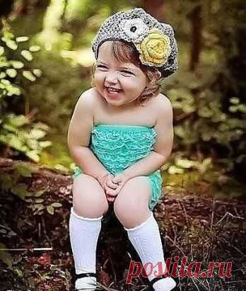 Жизнь женщины - сплошное ЛА ЛА ЛА: встаЛА, разбудиЛА, проводиЛА, постираЛА, погладиЛА, приготовиЛА, убраЛА, забраЛА, уроки сде ЛА ЛА! Короче - ПРОСТО ПЕСНЯ..