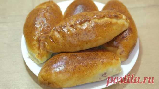 Мягкие и воздушные пирожки с клубничным джемом в аэрогриле Cosori. Готовится в разы быстрее.