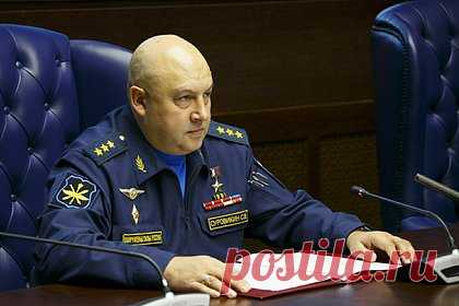 В Британии сообщили о возможном задержании Суровикина. Генерал армии, замкомандующего группировкой войск в зоне российской спецоперации Сергей Суровикин задержан, пишет Financial Times. Ранее официальный представитель Кремля Дмитрий Песков заявил, что вопросы, связанные с Суровикиным, следует задавать Министерству обороны России.