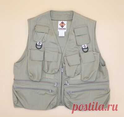 Vintage Columbia Fishing Vest Size Medium Beige  | eBay Vintage Columbia Fishing Vest Size Medium Beige. Super nice vest! Excellent condition! No signs of wear. Probably from 70s and 80s era. Measurements are: 22.5 inches from pit to pit, 22 inches from top down.