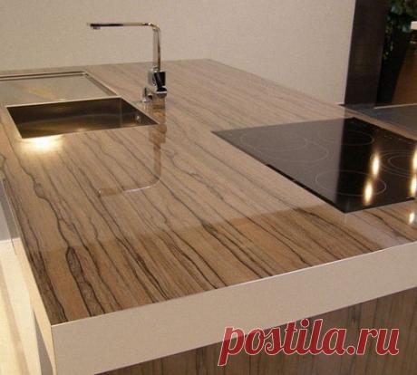 Кухонные столешницы из ДСП: описание, достоинства и недостатки 

Для облицовки горизонтальных рабочих поверхностей кухонной мебели используются столешницы из ДСП. Благодаря декоративным свойствам ламинированного материала, они становятся важным элементом в оформлении кухни. Богатый выбор дизайна кухонных столешниц способен до неузнаваемости преобразить облик самой обычной кухни, а их качество и функциональность отвечает основным потребительским запросам. 

Основные разнови...