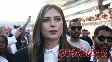 Шарапова в паре с Макинроем проиграла в выставочном матче на турнире по пиклболу. Российская бывшая теннисистка Мария Шарапова и американец Джон Макинрой потерпели поражение от немки Штеффи Граф и американца Андре Агасси в выставочном матче на турнире по пиклболу. Читать далее