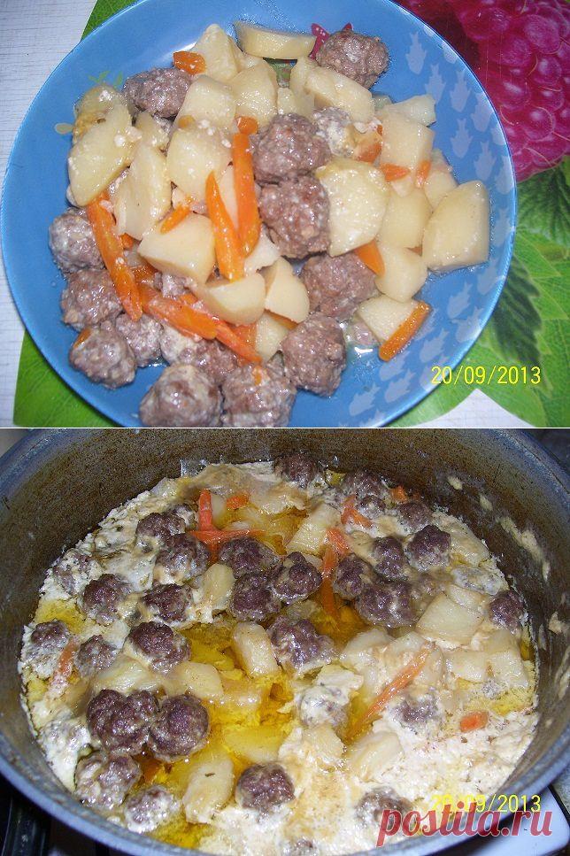 ЖАРКОЕ ДОМАШНЕЕ С ТЕФТЕЛЯМИ В СМЕТАНЕ | 4vkusa.ru