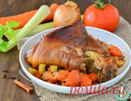 Ароматная рулька, запеченная с овощами – кулинарный рецепт
