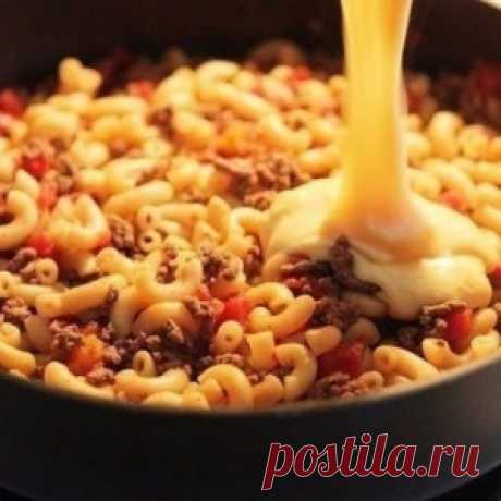 Макароны «Чизбургер» на сковороде – блюдо на скорую руку!