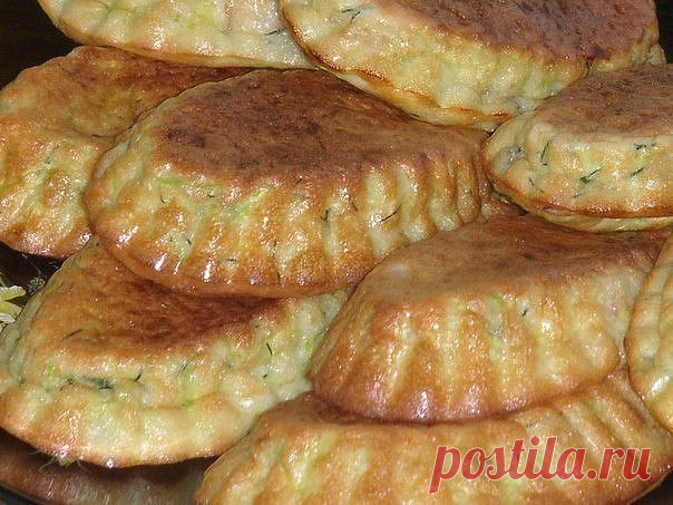 Кабачковые кексики с беконом и зеленью!

Ингредиенты:
Кабачок-1 шт.
Яйца-2 шт.
Показать полностью…