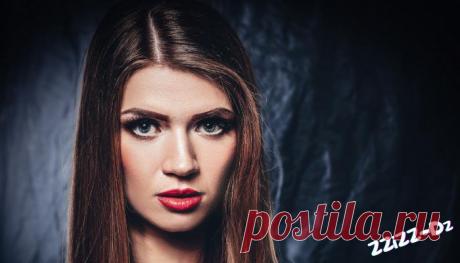 Что делает женщину совершенной?
Говоря об успешной женщине, какой образ прежде всего рисует воображение? Уверенность просматривается в каждом ее движении, жизнерадостность, целеустремленность. Легкая улыбка и свет в глазах. Кажется, что любые проблемы ей нипочем. Она магически притягательна для мужчин, она может стать объектом зависти женщин. Наверняка кто-то, глядя вслед такой «мисс совершенство », ловит себя на мысли: «Вот бы […]
Читай дальше на сайте. Жми подробнее ➡