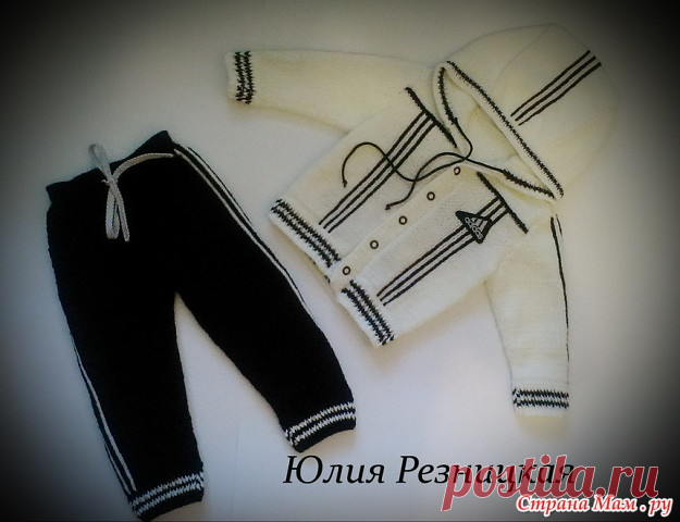 Спортивный костюм 