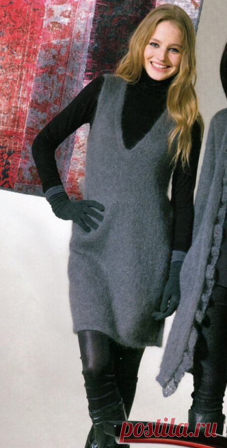 Серое платье Linht Dress из мохеровой пряжи (спицы). Стильно.