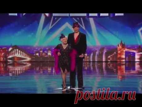 Senhora de 79 anos dança salsa e emociona no Got Talent 2014