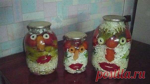 Бабуля сделала консервацию на зиму!